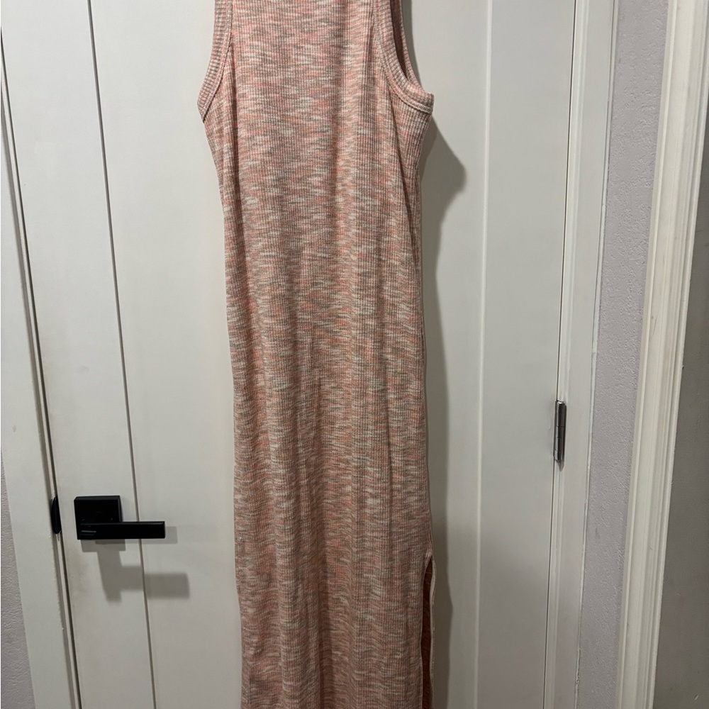 Old Navy Sleeveless Peach Maxi Dress